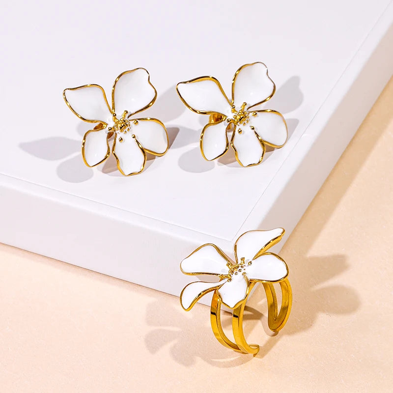 JUSNOVA Women's Fashion 18K Gold Plated Stainless Steel Jewelry Set Drip Wax White Flowers Ring Stud Earrings Zircon Main Stone