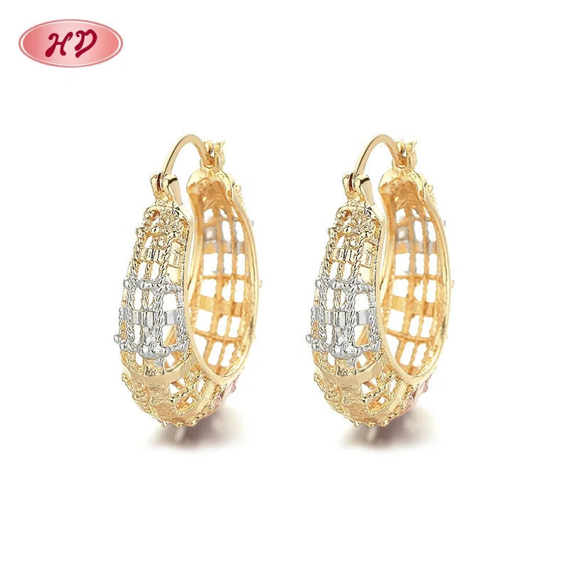Oro Pattern Hollow Copper Alloy Women Hoop 18K Gold Plated Cubic Zirconia Earrings Fashion Jewelry for Wholesale Earrings Women