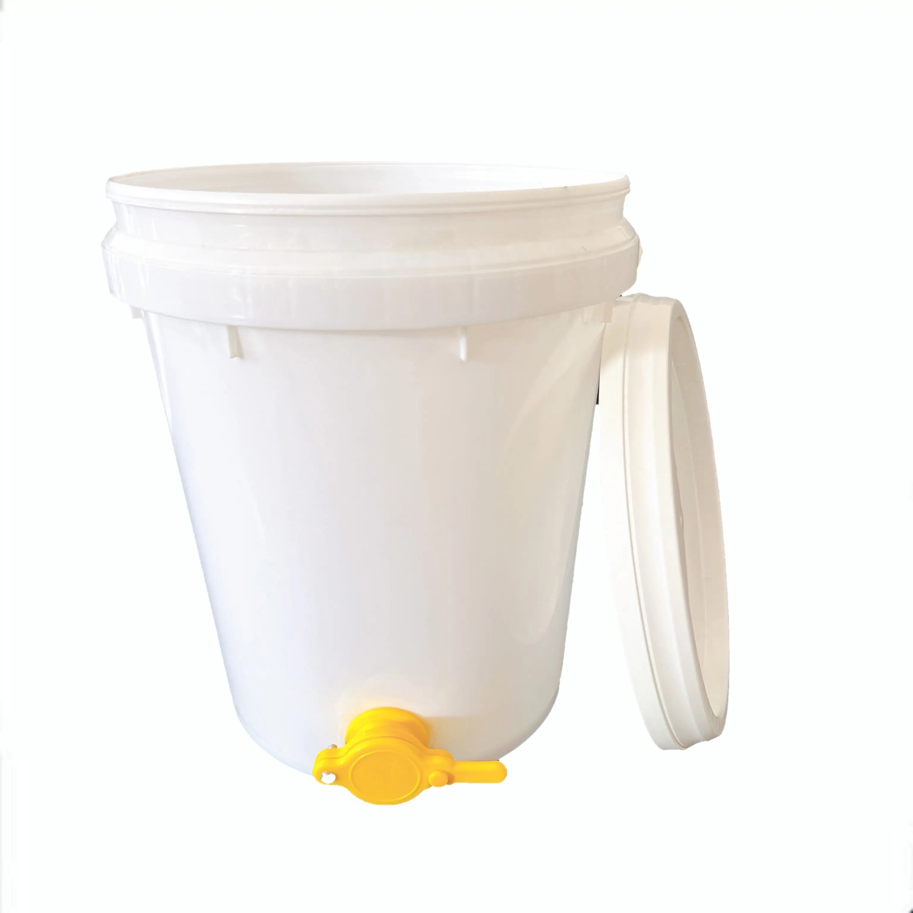 CHINABEES Plastic Honey Bucket Bucket With Honey Gate for Beekeeping 5 Gallon Beekeeping Honey Container With Valve