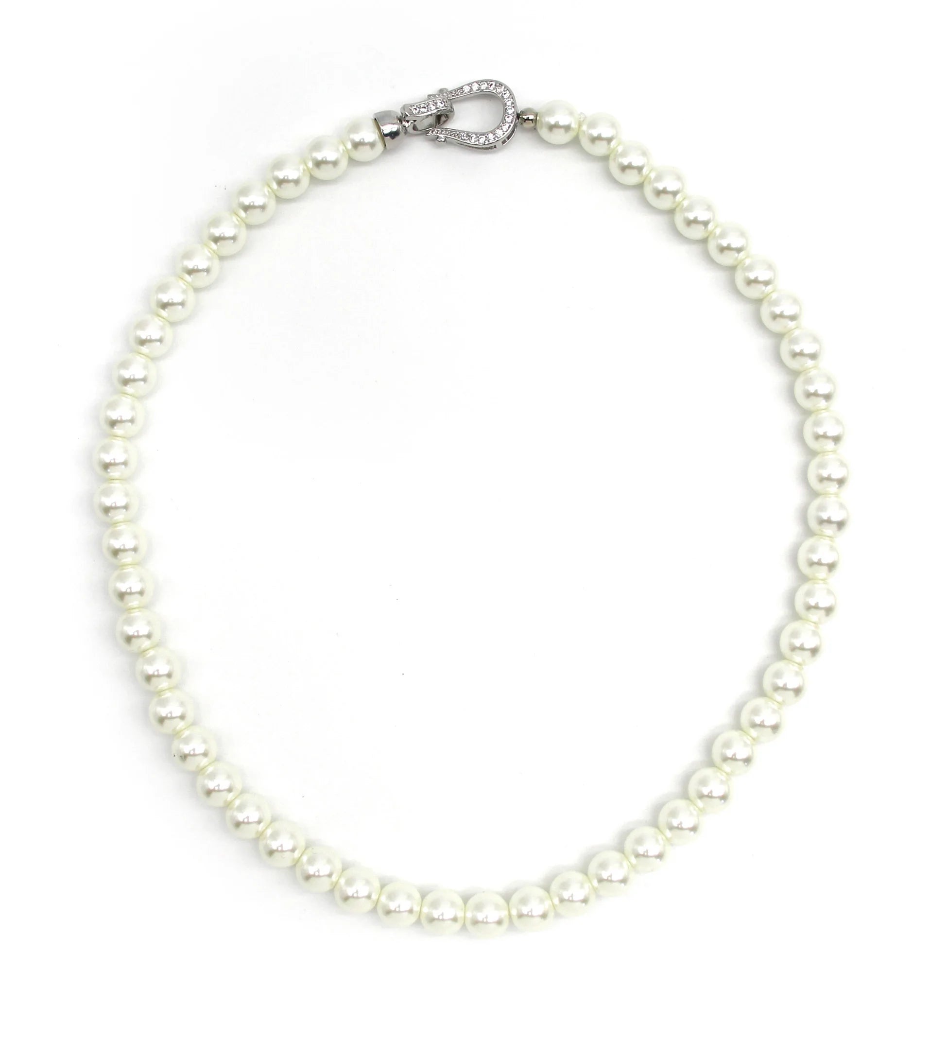 Trendy & Elegant Minimalist Jewelry Exquisite Niche Design for Versatile Styling Classic Glass Pearl Necklace for Women