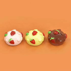 Simulation Artificial Strawberry Cake Resin Cabochon for DIY Jewelry Making Earring Pendant Doll House Miniature Food Toys