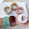 European American Style New Release Popular Ladies Fashion Acrylic Fish Scale Shape Handmade Bracelet Wholesale Fashion Bangles