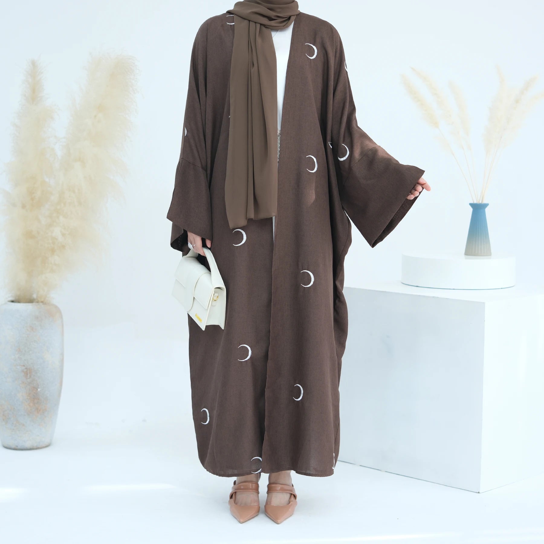Dubai Inspired Linen Cardigan Kaftan Abaya for Women Plus Size Ramadan EID Robe Moon Embroidery Traditional Islamic Clothing