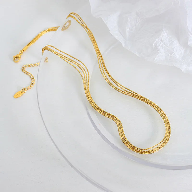 INS Style Senior Light Luxury Multi-layer Chain Niche Design Versatile Fashion Jewelry Necklace Collier Acier Inoxydable Bijoux