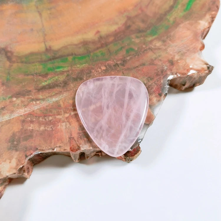 DIY Musical Instrument Accessories Crystal Colorful Custom Rose Quartz Guitar Picks Gemstone Guitar Pick Crystal Pendant