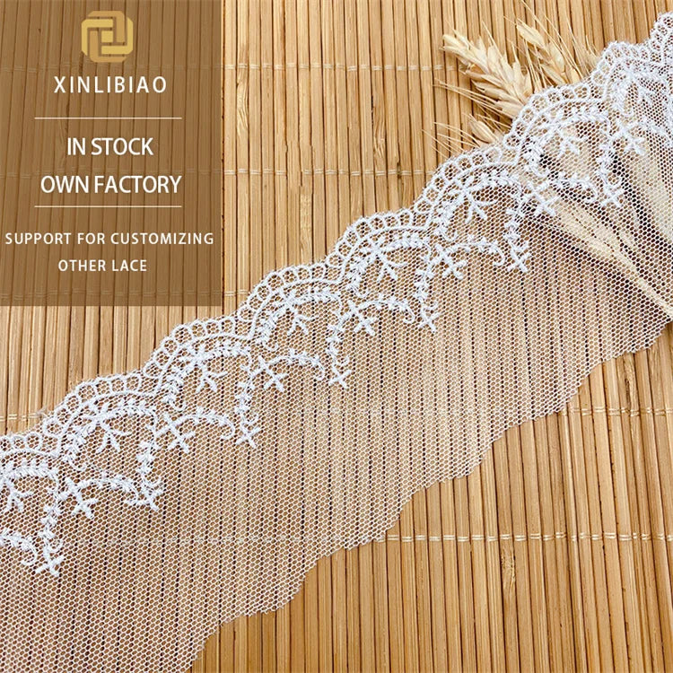 100% Polyester Embroidered Lace Fabric Beaded Embroidery Bridal Laces for Wedding Dresses Sewing Water Soluble Mesh Lace Fabric