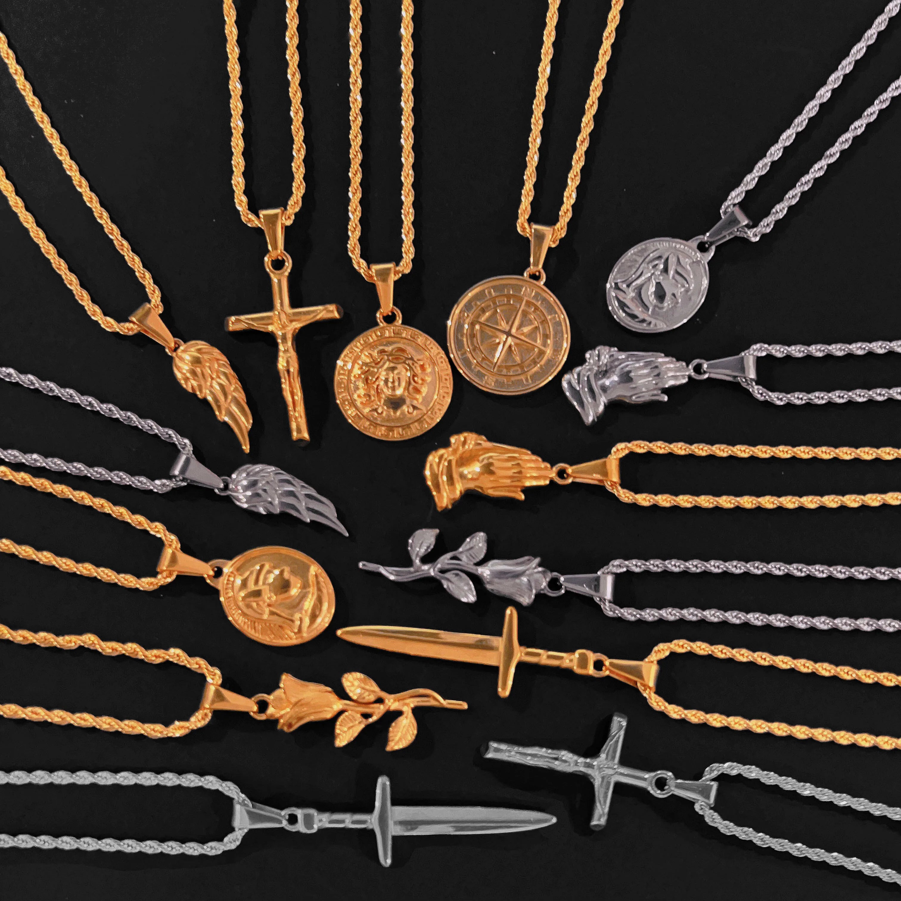 Custom Fashion Jewelry Necklaces Women Men Rope Chain Crucifix Cross Pendant Rose Stainless Steel Travel Compass Necklace Retro