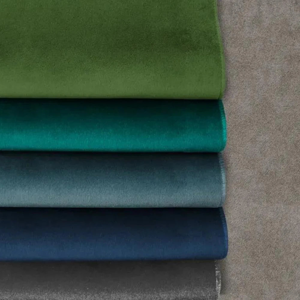 M&Y BELLA Luxury Velvet Fabric Knitted Polyester Wool Yarn Dyed Pattern Factory Stock for Upholstery for Boys and Girls