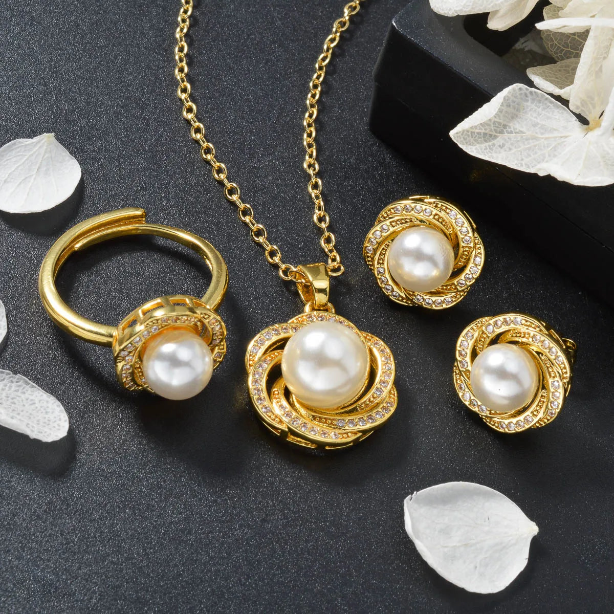 Fashion Wholesale Premium 18k Gold Plated Pearl Zircon Spiral Ring Earrings and Pendant Necklace Jewelry Set Women