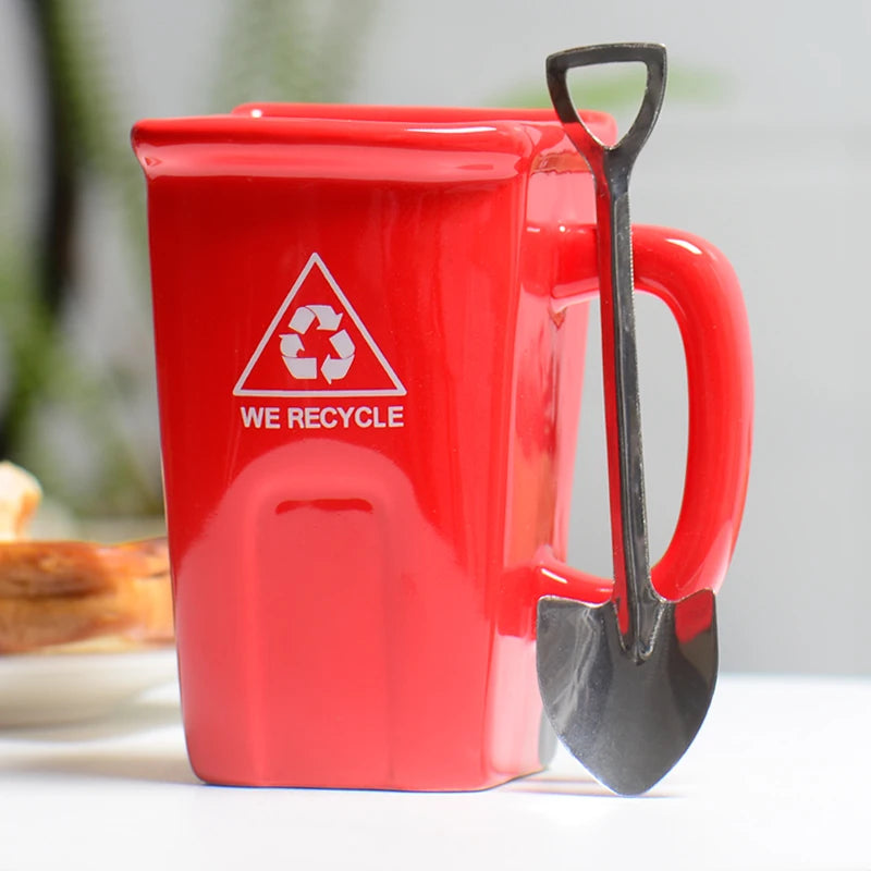 Red Recycling Bin Shaped Big Ceramic Mug 12 oz Capacity for Coffee Tea Beer Square Trash Can Design Cartoon Style Home Gift Box