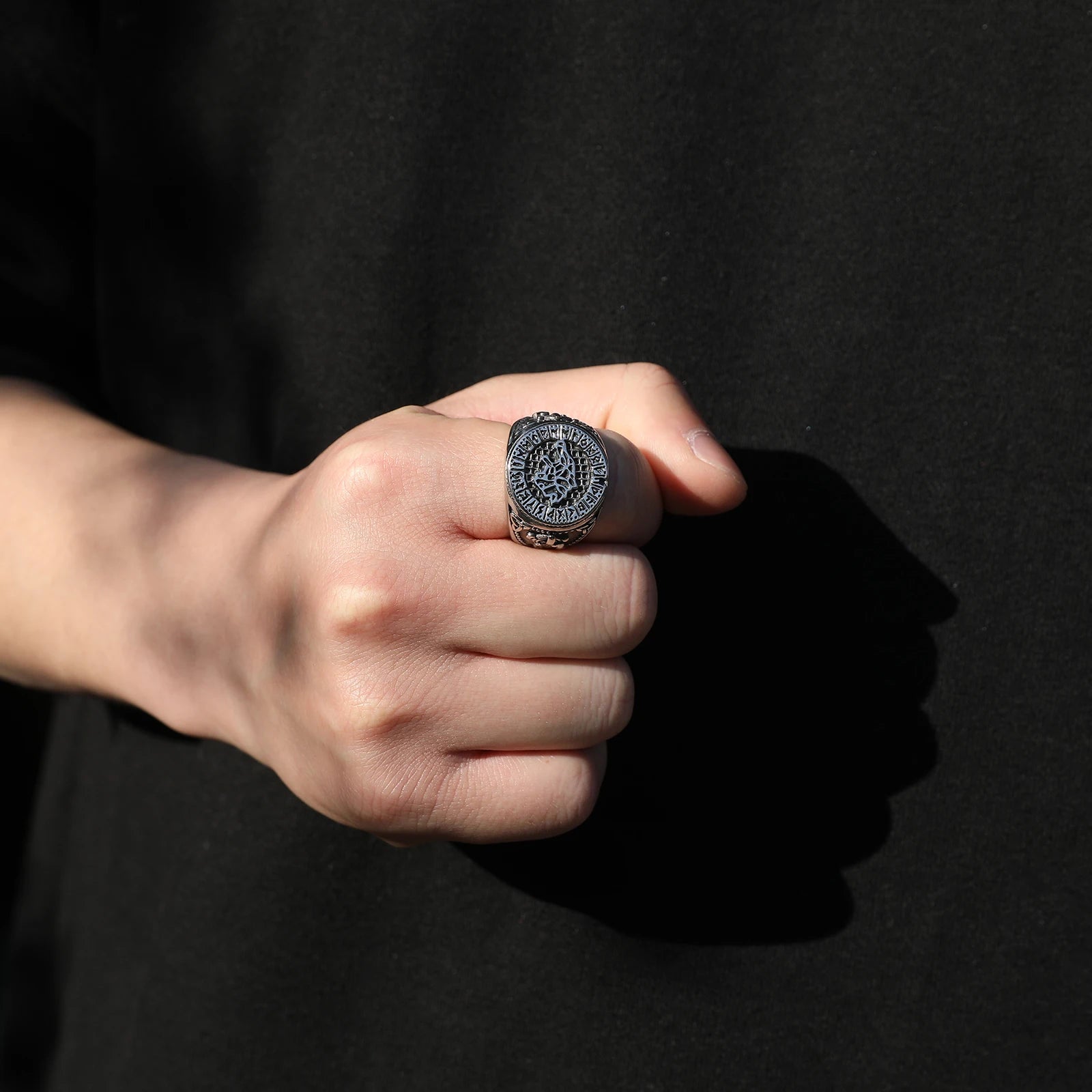 1 PC Stainless Steel Punk Style Wolf Ring for Men