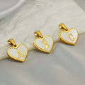 New Fashion 18k Gold Plated Jewelry 26 Initials Letter Love Heart Shell Pendant Stainless Steel Pendant for Necklace Making
