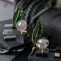 Handmade Enamel Colored Large Green Leaf Ornament Modern Handicraft Office Home Decor Clear Crystal Ball Desktop Decoration