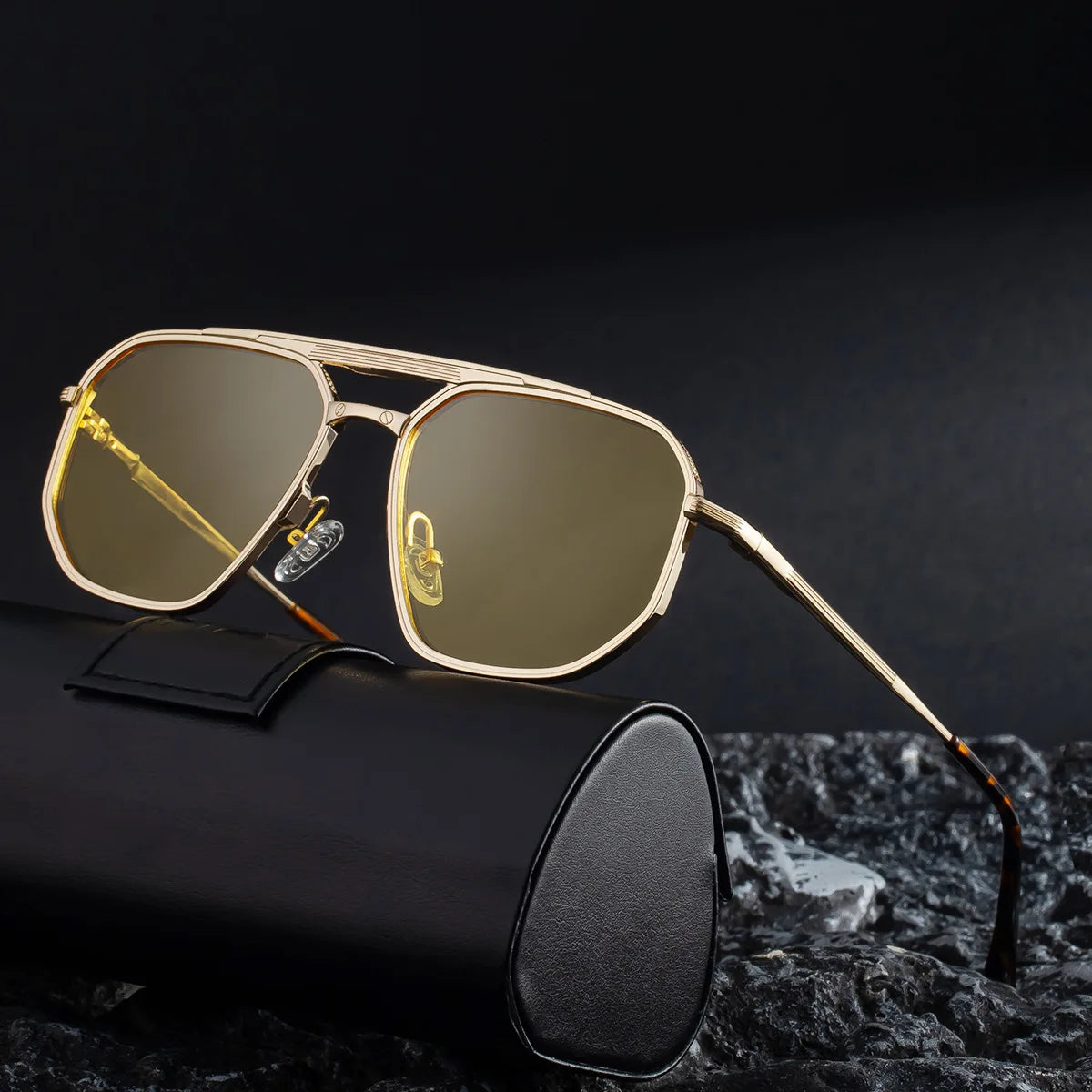 DOISYER Custom Logo Rectangle Sunglasses for Men Fashion Designer Metal Square Double Bridge with UV400 Spring Hinge Shades