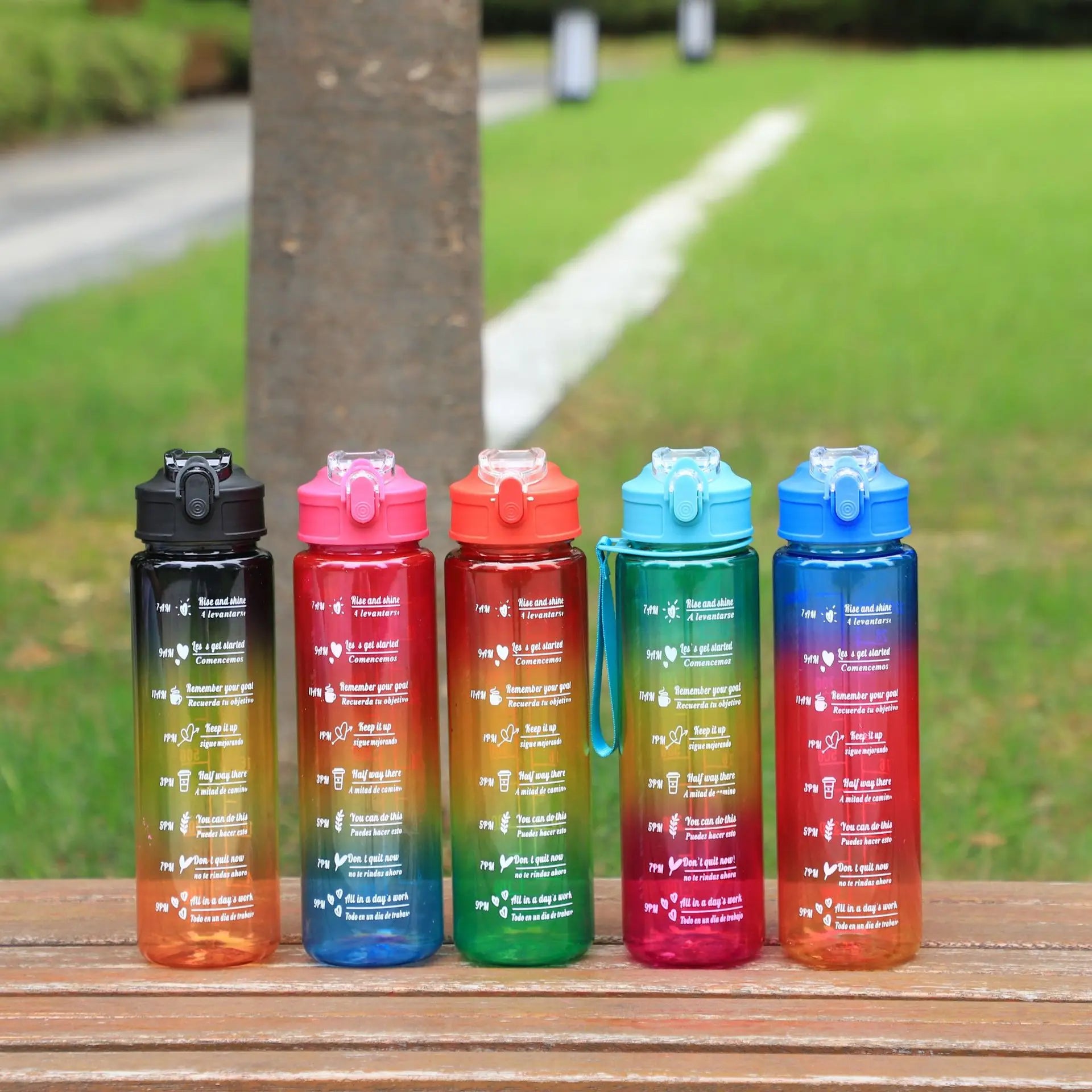 900ml Gradient Water Bottle Plastic Water Cup Portable Strap Cups With Lids and Straws Children'S Plastic Water Bottle