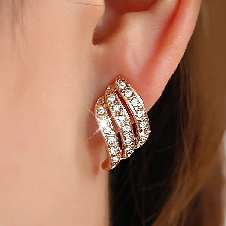 New Korean Style Bohemia Alloy Earrings Rose Gold Crystal Studs for Women for Wedding Engagement Mainly Zinc Alloy Jewelry