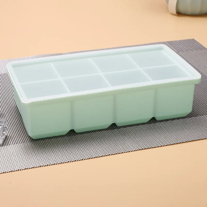 WONDERFUL 8 Cavities Square Food Grade Non-Stick Whisky Silicone Ice Cube Tray Mold with Lids