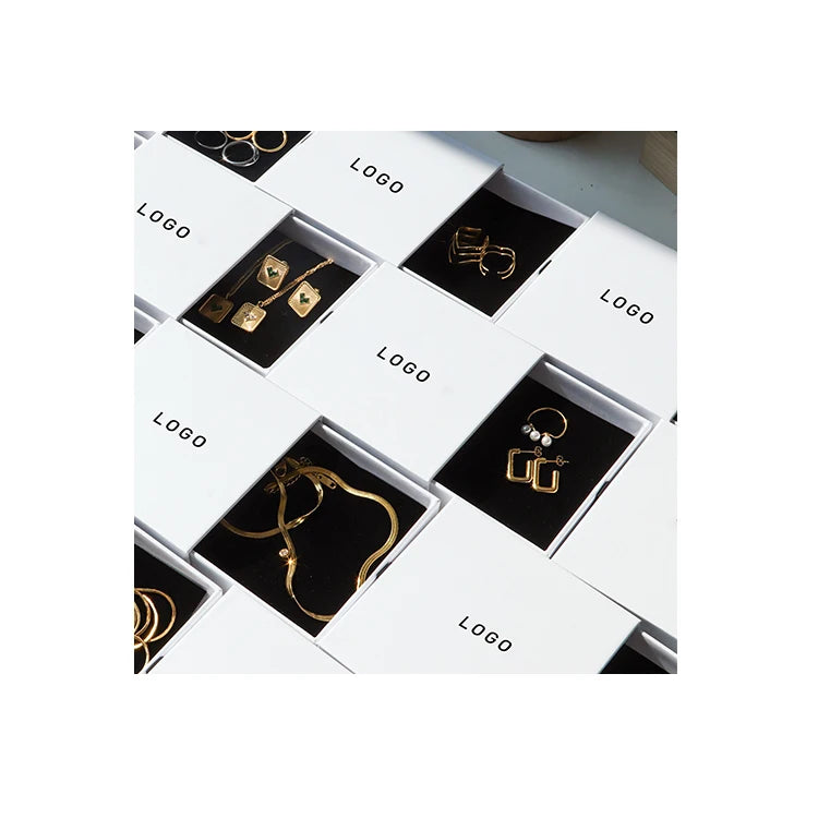 Eco-friendly Branded Paper Jewelry Boxes Set with logo and Color Customizing