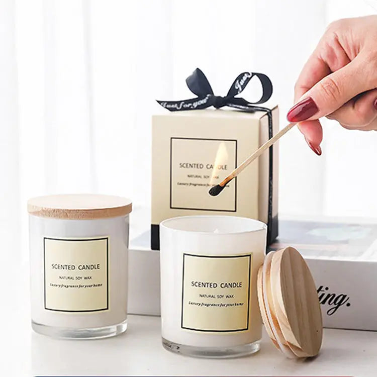 Wholesale Luxury Design Customize Soy Wax Scented Candles for Home Table Decor
