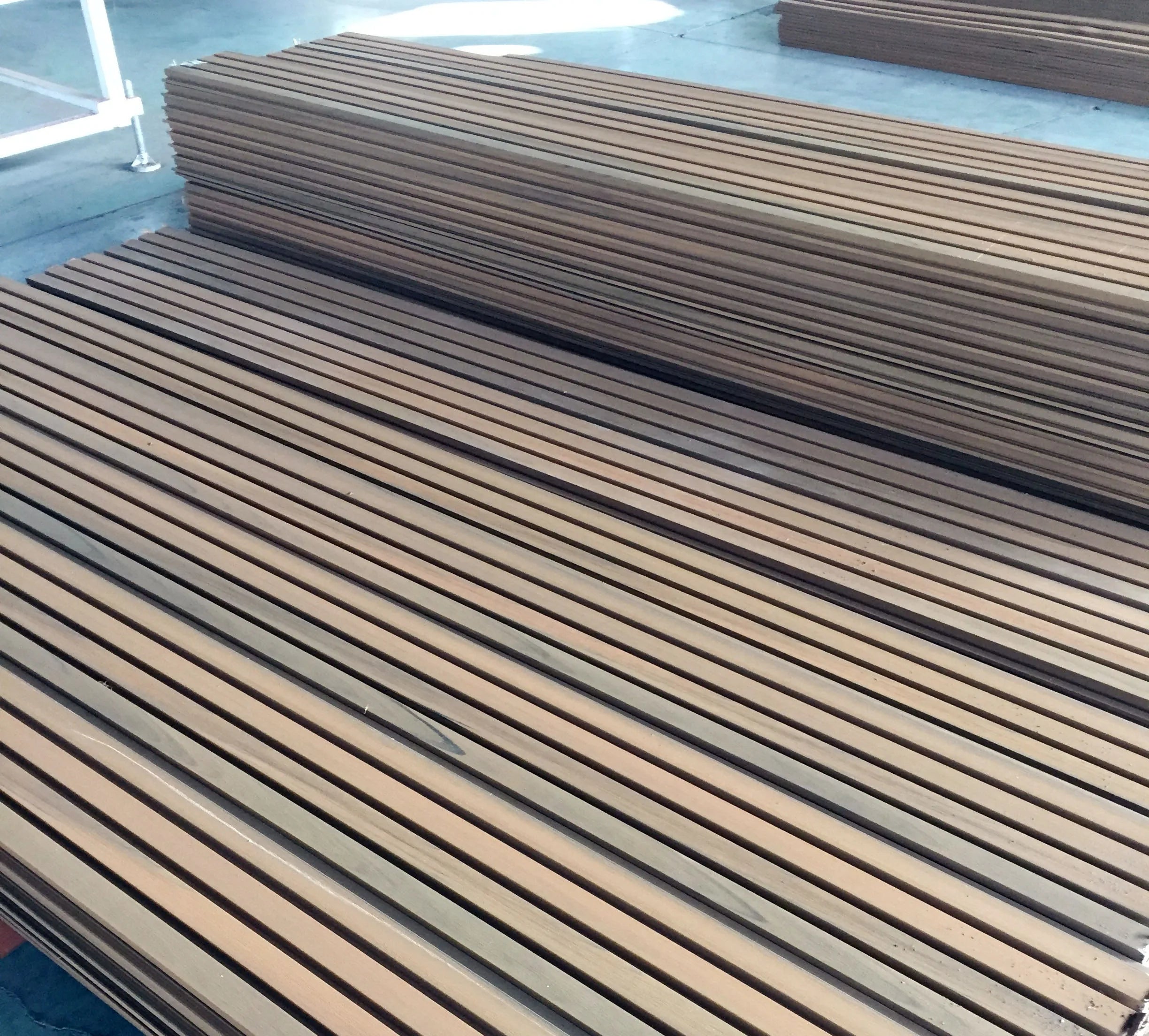 UV Resistant Environment Friendly Wpc Co-extrusion Wall Panel 4 Holes Great Wall Hotel Use Outdoor Waterproof 3D Exterior