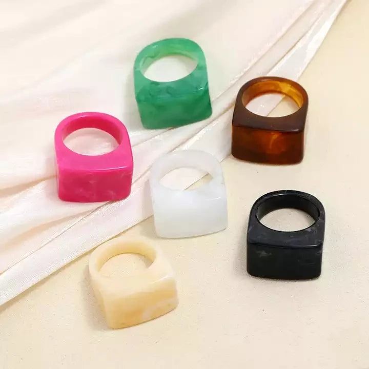 SC Vintage Simple Multi Color Ring Geometric Plastic Resin Finger Ring Exaggerated Chunky Acrylic Rectangle Ring for Women