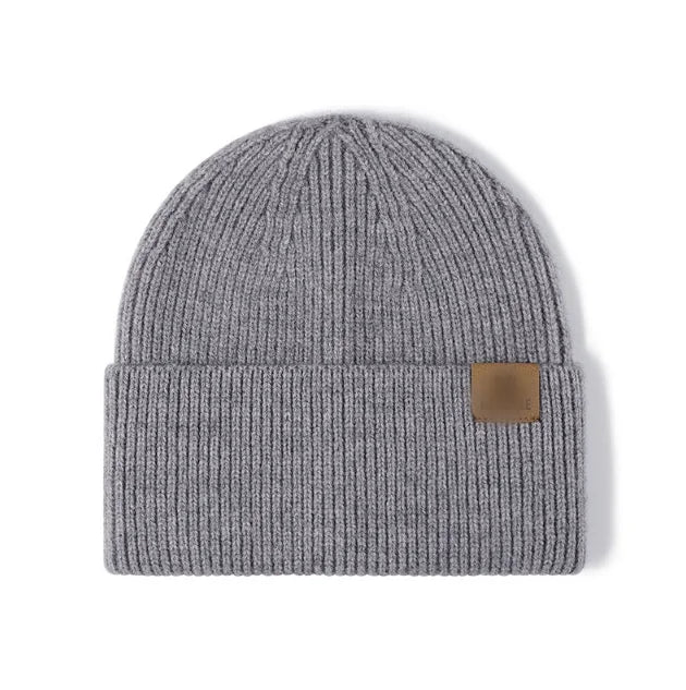 Autumn and Winter Warm Outdoor Knitting Hats Big Fold Beanies With Leather Label Soft and Warm Knitting Beanie