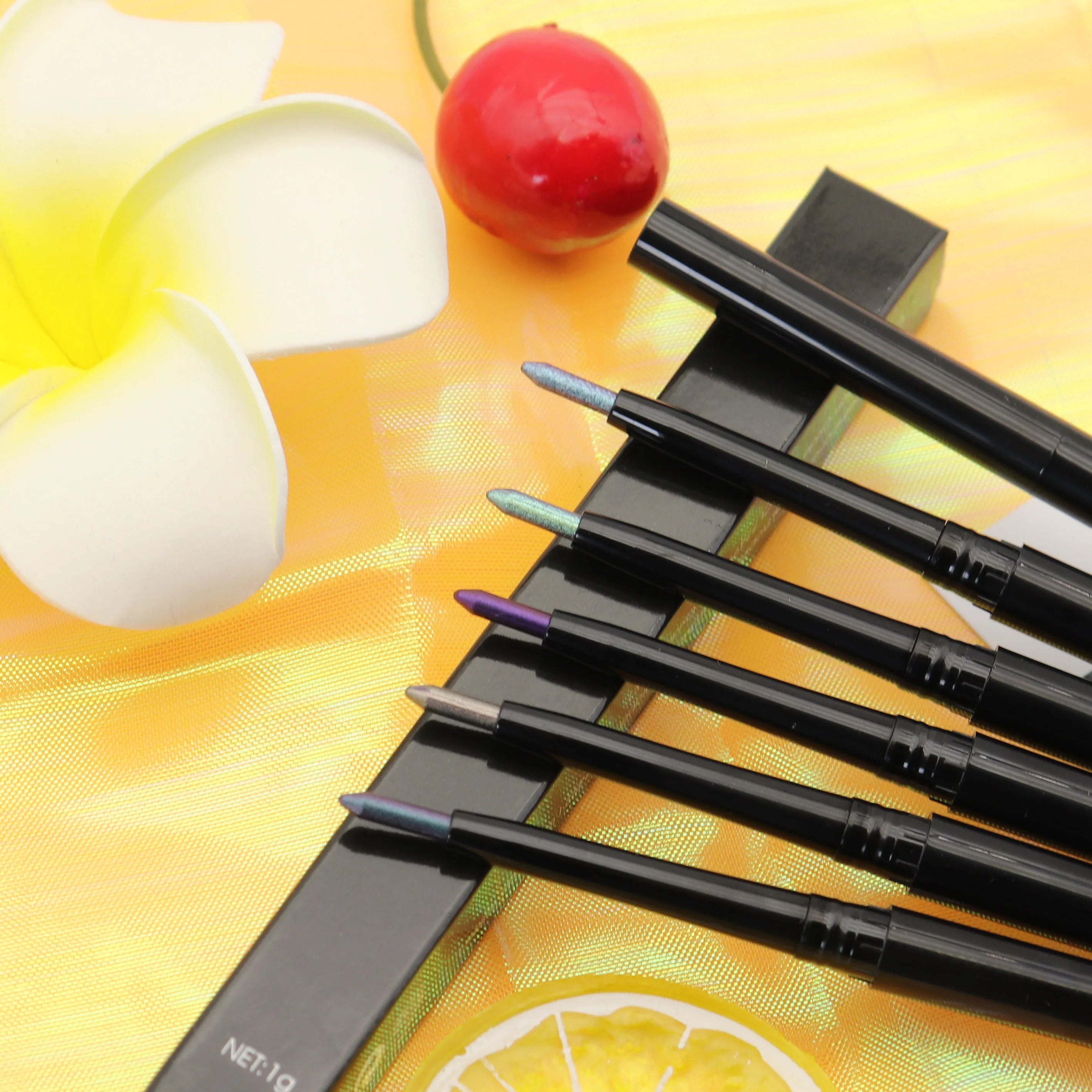 Professional Shiny Eye Liner Pen Cosmetics for Women Glitter Eyeliner Makeup Beauty