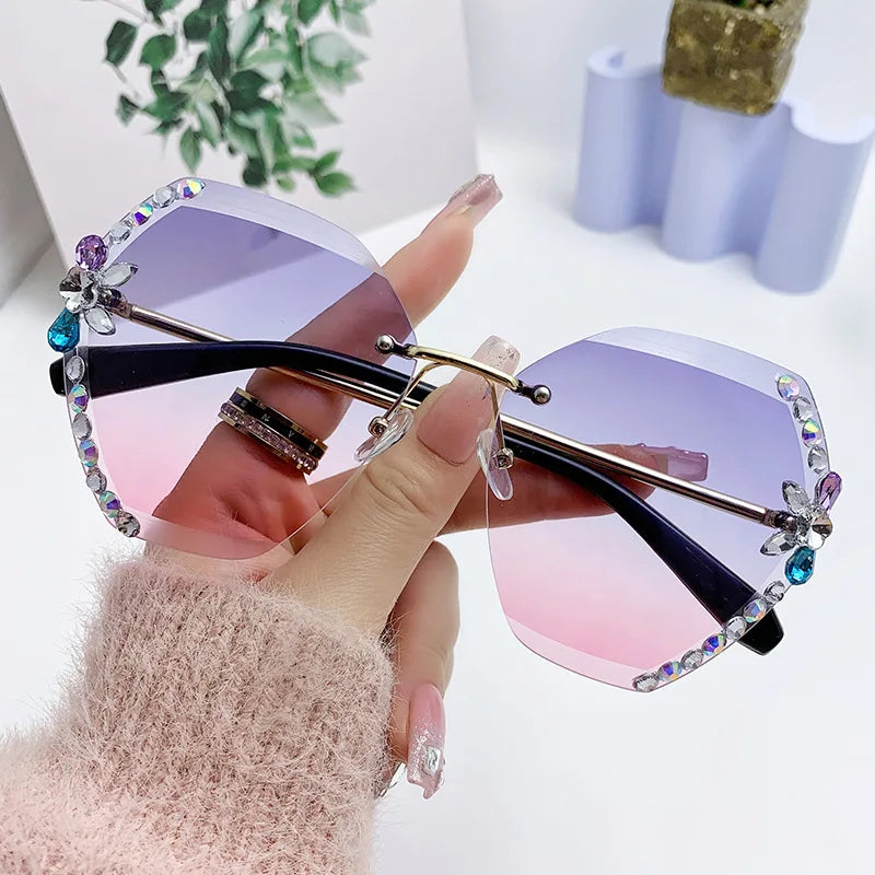 Latest Design Best Selling Bling Diamond Sunglasses for Women Shades Sun Glasses Uv400 Rimless Sunglasses 2023