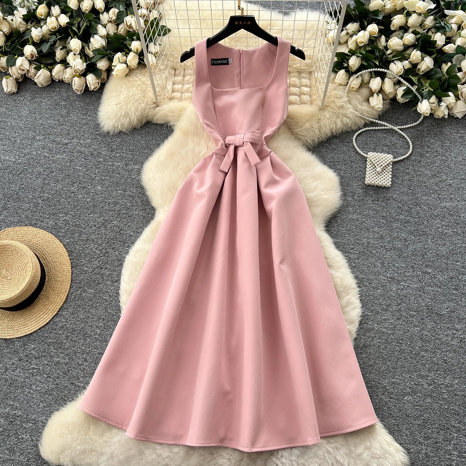French Luxury Square Neck Dress Women's Summer Sleeveless Bow-Belted Gown with Audrey Hemline