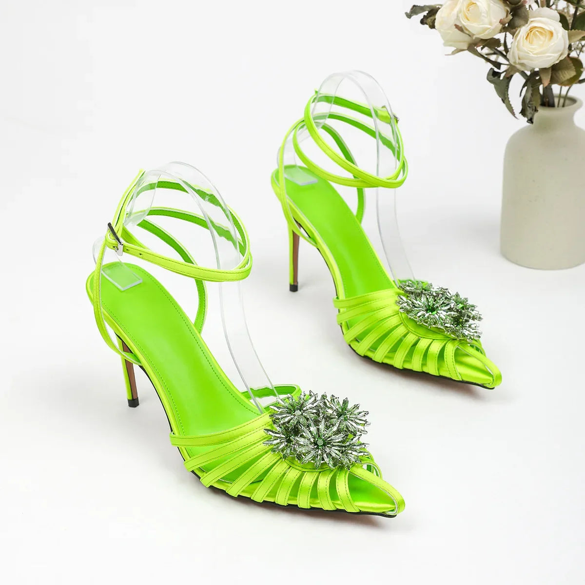 Latest Summer Lady's Flower Roman Design Sandals with Heels Outdoor Ankle Strap Sandals for Women