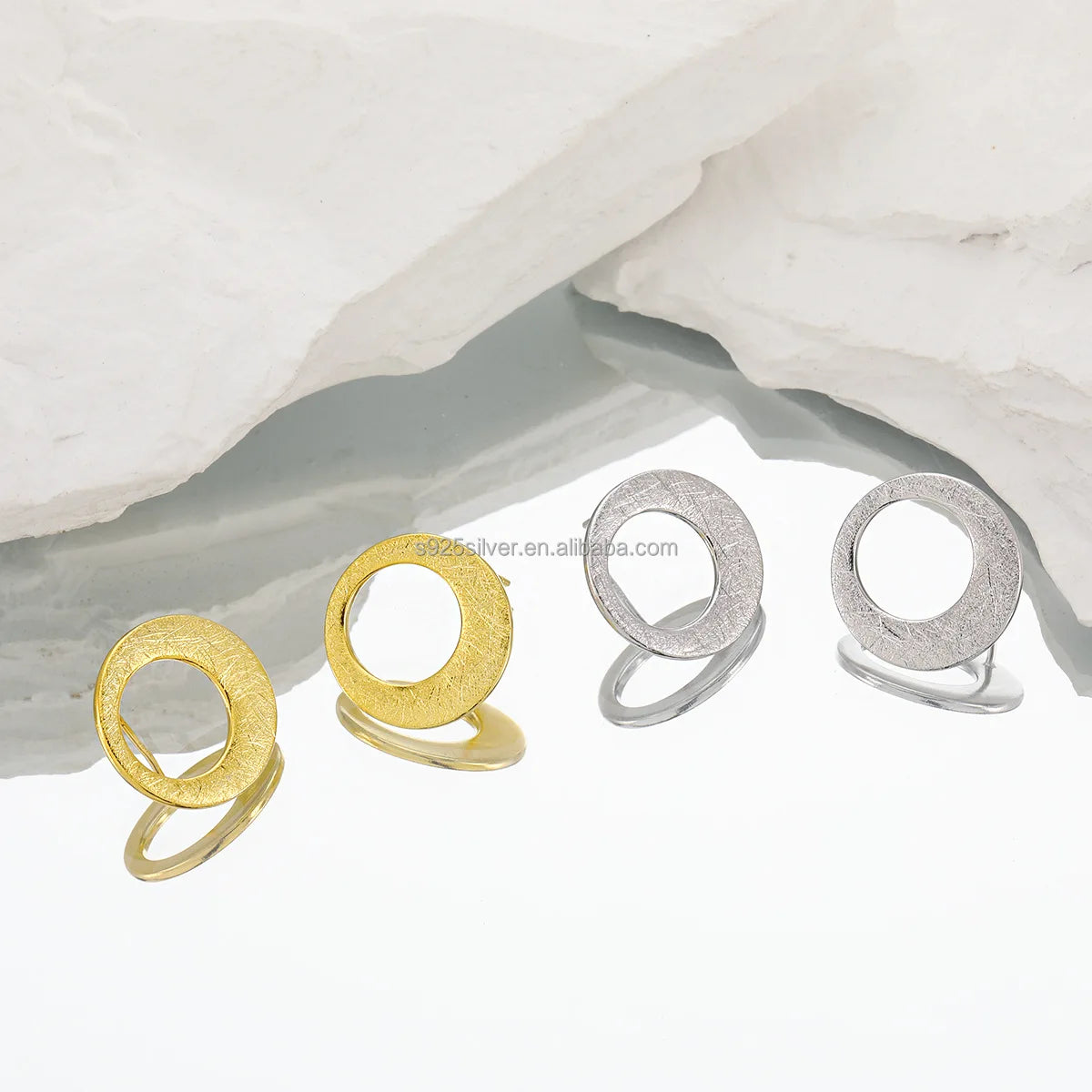 High Quality 925 Sterling Silver 18K Gold Plated Large Circle Stud Earrings Trendy Style for Women's Modern Formal Wedding Wear