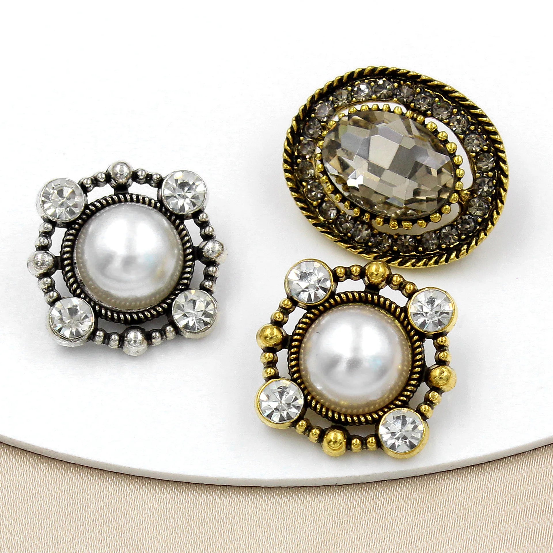 RB022 Metal Sliver Crystal Rhinestone Buttons Decorative Circle Diamond Button Diy Crafts for Wedding Invitation Decoration