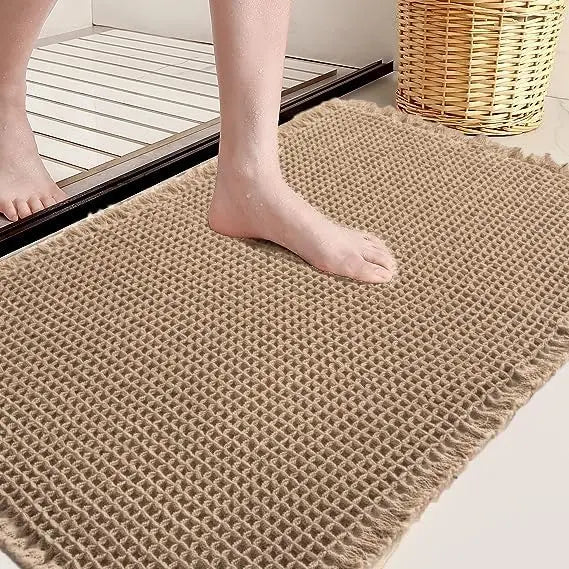 Eco-friendly Waffle Bath Mat Super Absorbent Non-Slip Bath Mats for Bathroom Floor Machine Washable Bathroom Rugs with Tassels