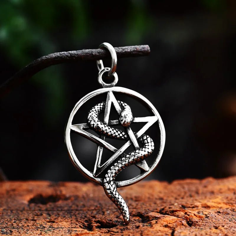 SS8-933P New Arrival Stainless Steel Round Snake Five-Point Star Snake Pendant Necklace Punk Biker for Men Women Fashion Jewelry
