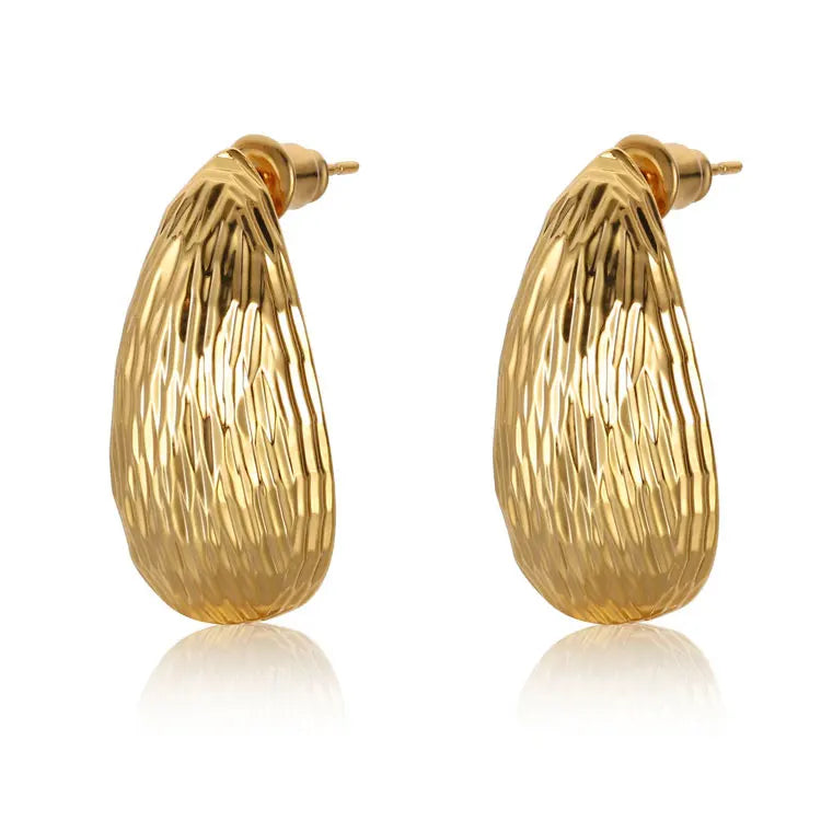 Unique Design Real Gold Plated Brass Melon Seed Stud Earrings Women European Dainty Pleats Texture Hollow Teardrop Earrings