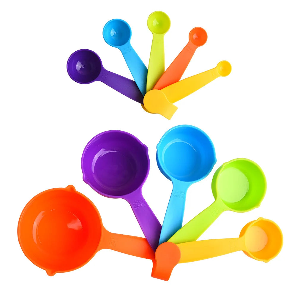 Kitchen Measuring Tools Set Includes Plastic Measuring Cups and Spoons