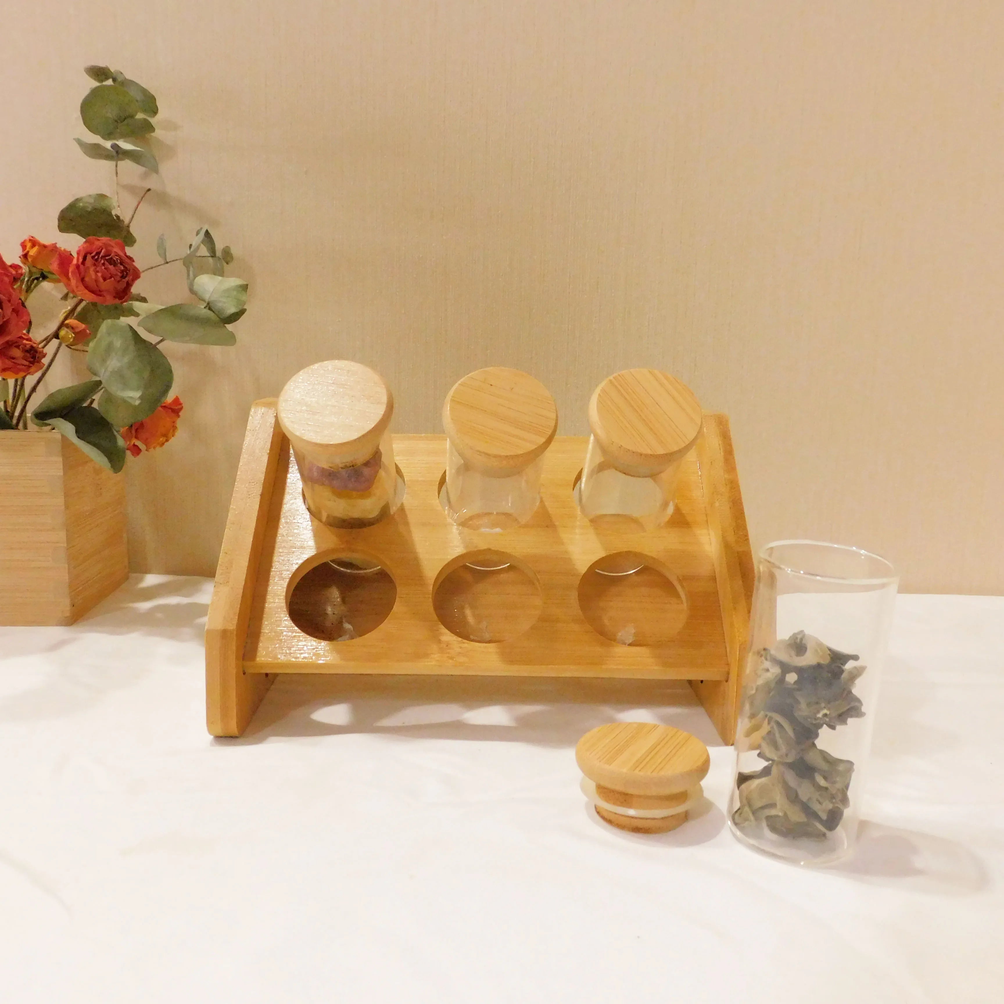 Multifunctional High Borosilicate 6 Glass Airtight Jar Set with Bamboo Stand for Kitchen