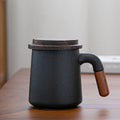 400ml Japanese Style White Black Matte Ceramic Coffee Mugs with Wooden Handle Lid Eco-Friendly Carton Gift Set