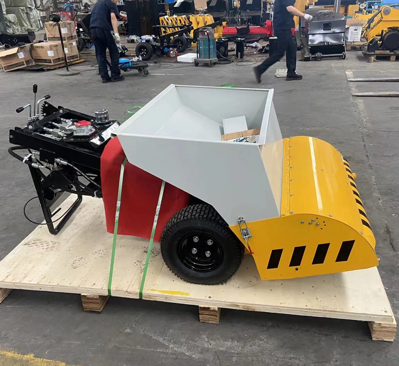 Mini Portable Walk-Behind Asphalt Paver Machine Made in China with Engine and Motor Core Components