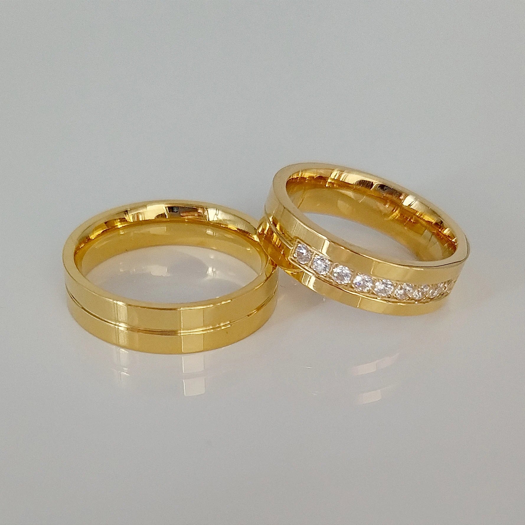 Western 18k Gold Plated Ladies Boys Stainless Steel Jewelry Wedding Rings Couple Sets Wholesale Price Bague Anillos Eheringe