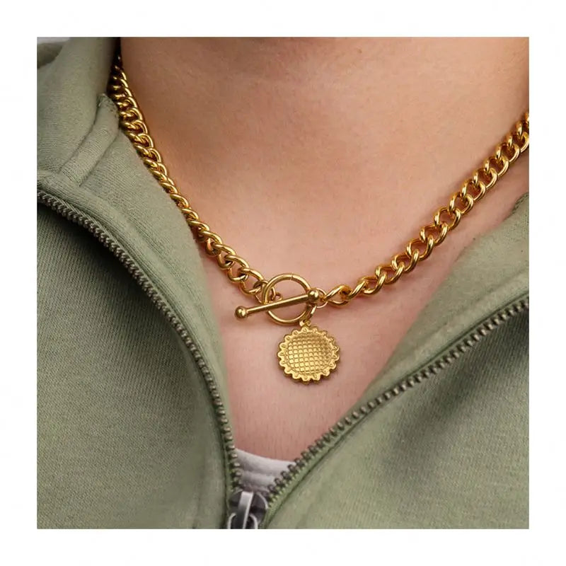 Chris April 316L Stainless Steel PVD Plated T-bar Chain Flower Pendant Men Necklace