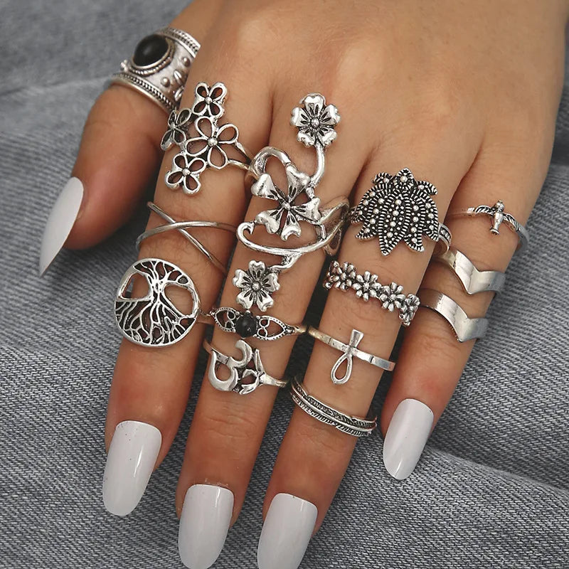 14Pcs/Set Women Vintage Crystal Ancient Lotus Openwork Carved Black Gemstone Ring Irregular Joint Ring Punk Charm Ring Set