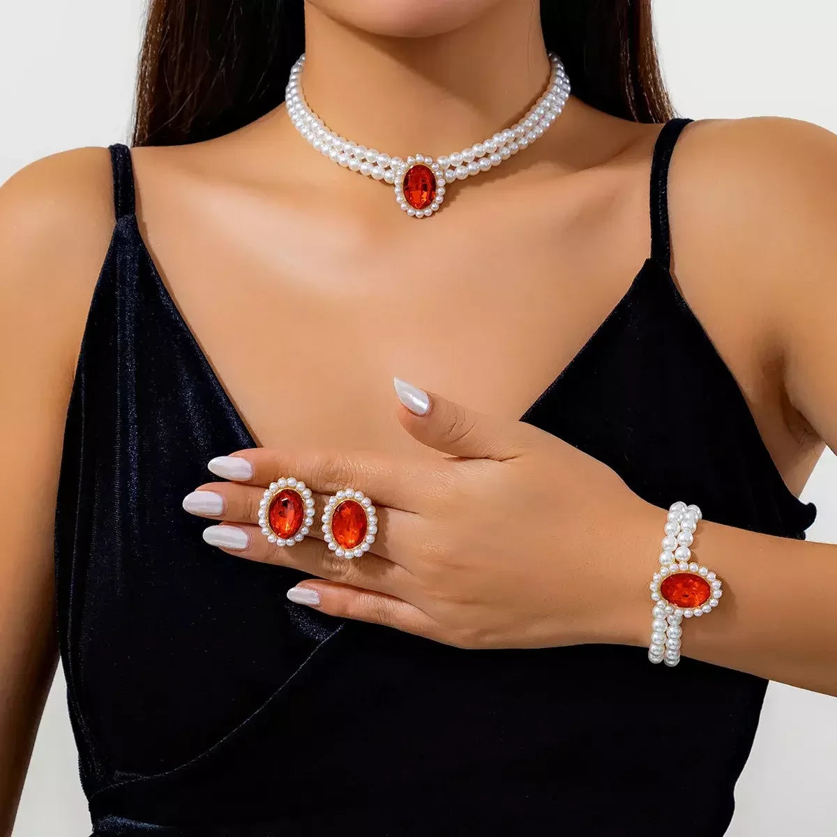 3Pcs Elegant Crystal Pearl Chain Necklace Bracelet for Women Bridal Trendy Rhinestone Stud Earrings Jewelry Set Wed Accessories