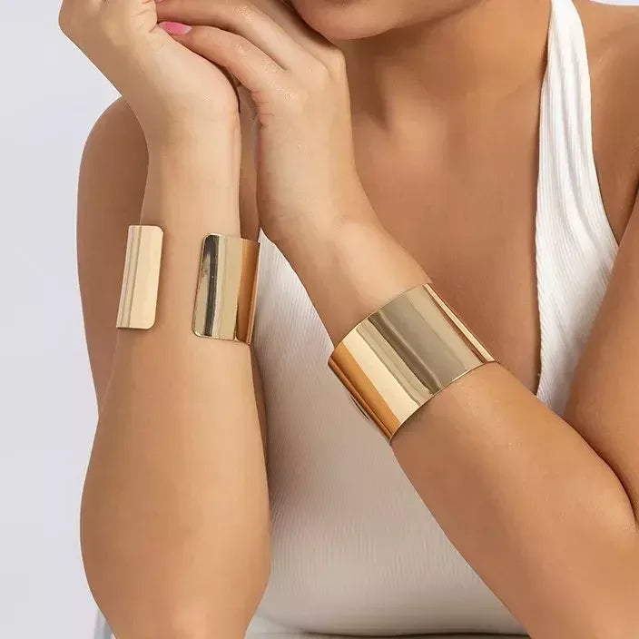SHIXIN Exaggerated Big Heavy Metal Glossy Open Bangles Women Punk Big C Shape Gypsy Wide Cuff Armband Arm Bracelets Jewelry Punk