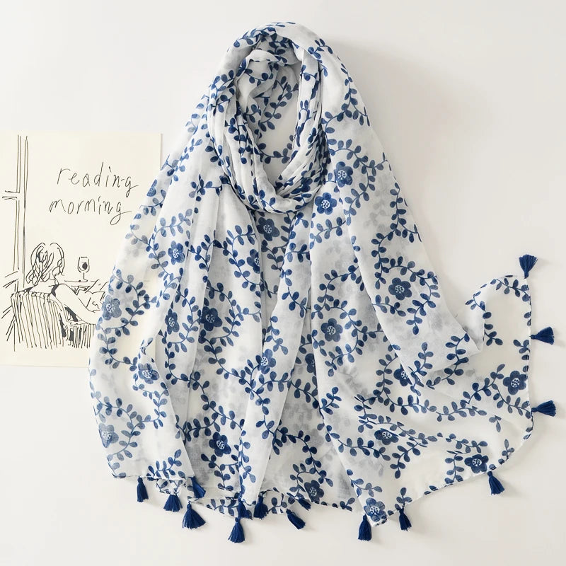 New Fancy Custom Leaf Print Polyester Cotton Scarves Summer Soft Thin Floral Pattern Shawls Cotton Voile Hijabs With Tassels