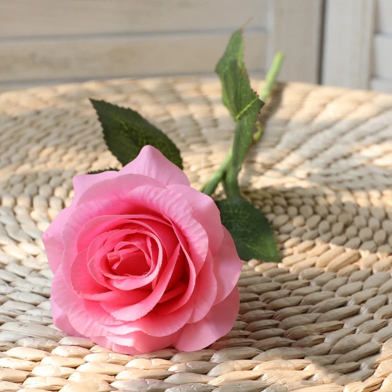 Wholesale Multicoloured Artificial Flower White Silk Roses Artificial Flowers for Office Home Wedding Party DIY Decoration