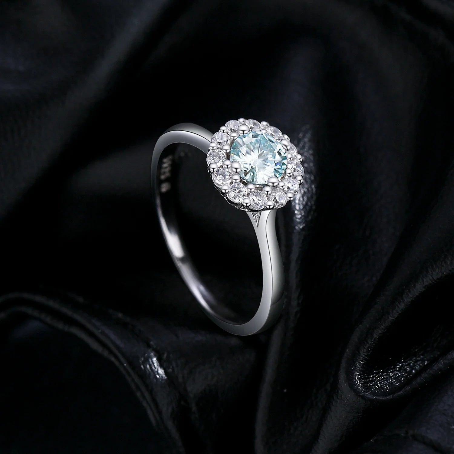 Luxury 925 Sterling Silver Rings Fine JewelryVVS1 Clarity Halo Teal Green Moissanite Ring for Women Engagement Wedding