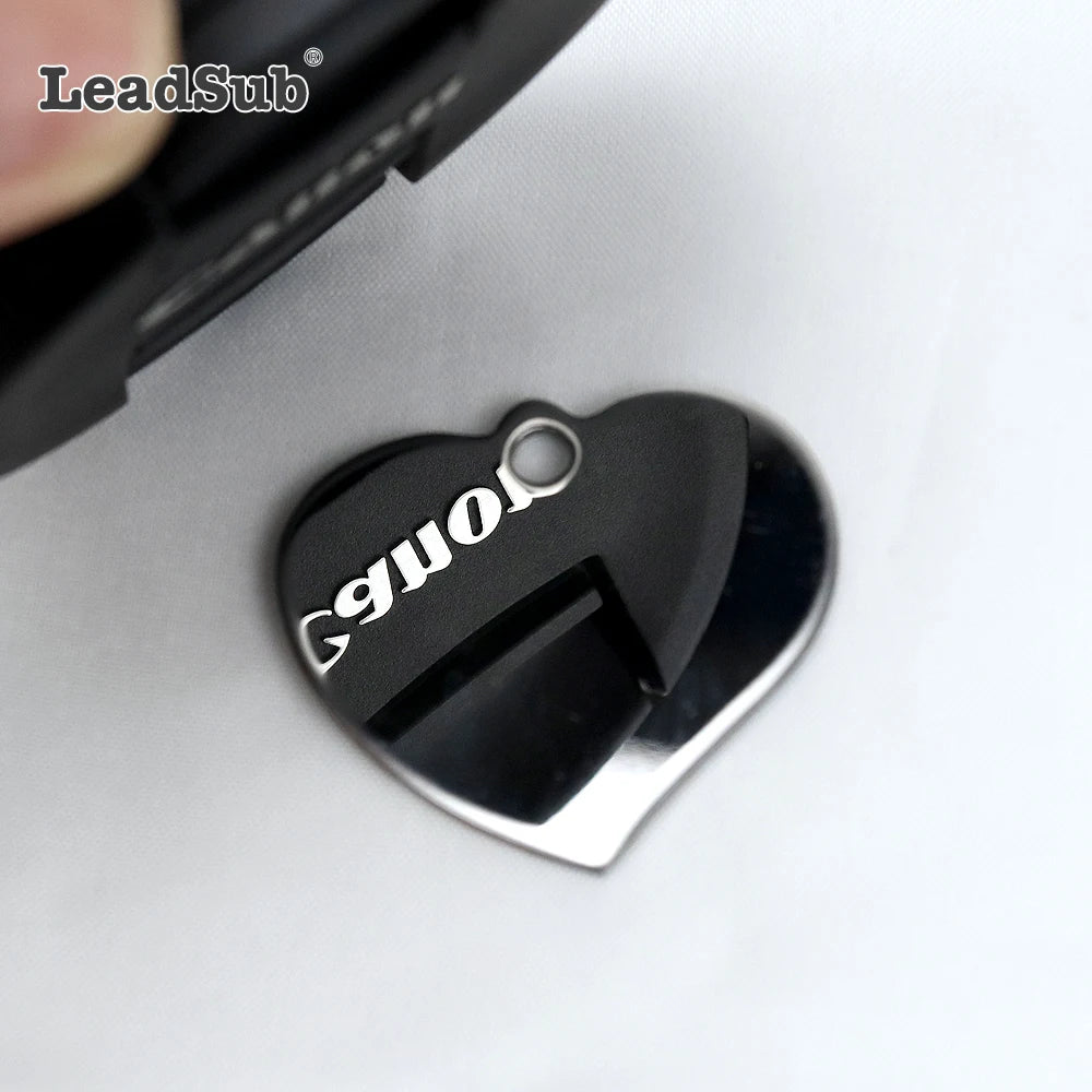 Custom Sublimation Blank Heart Shape Pendant One Side White One Side Brushed Laser Engraved Necklace with Stainless Steel Chain
