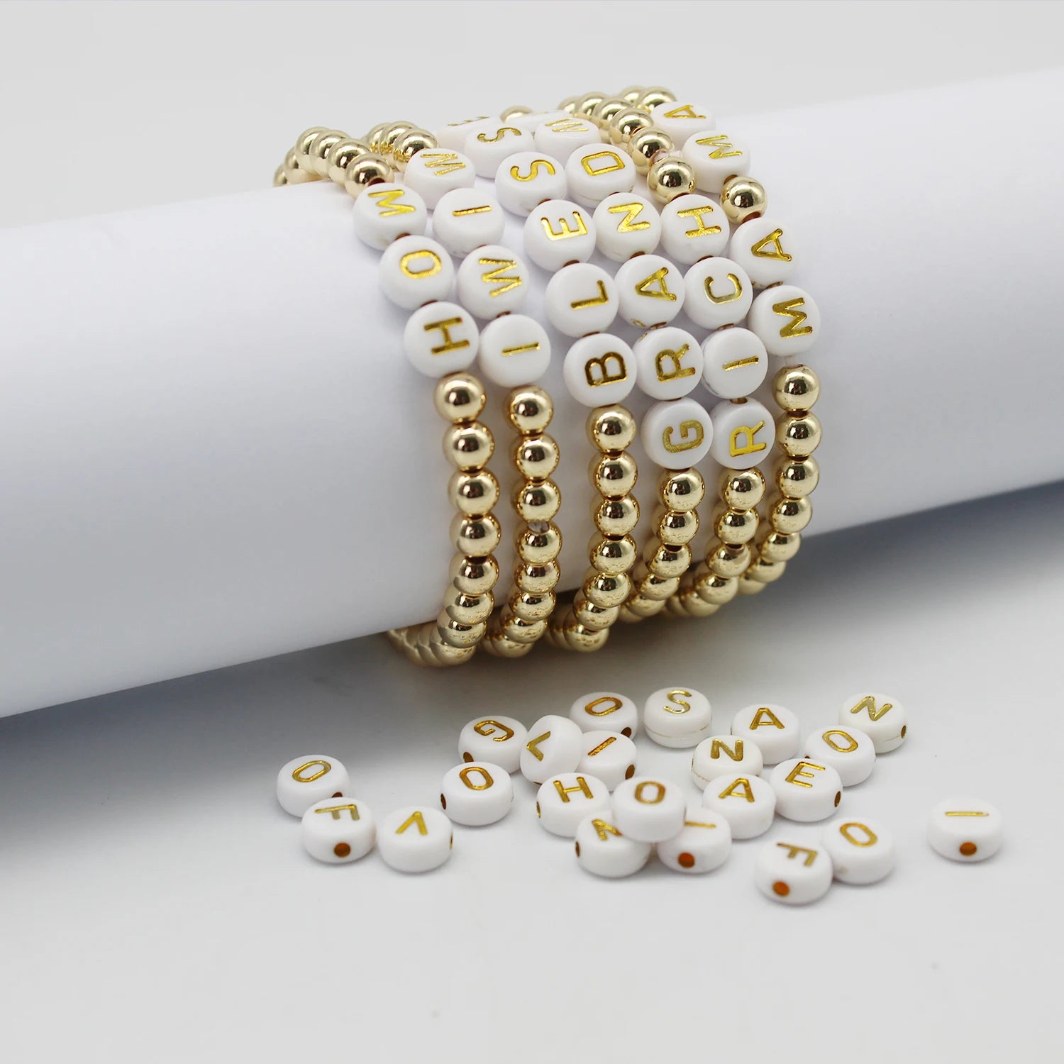 Custom Handmade DIY Classic Fashion Bead Bangles 14K Gold Plated Zinc Alloy Acrylic Stretch Alphabet Unisex Jewelry Geedyn