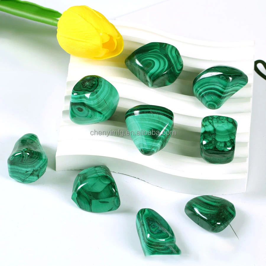 20-30mm Real Malachite & Crystal Tumbled Stone Natural Polished Eco-Friendly Heart Chakra Stone with Cleansing Energy